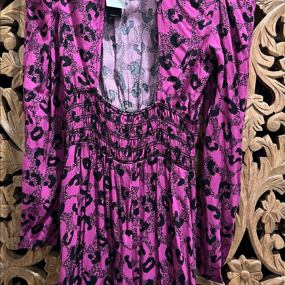 ASTR DRESS - Picture 2 of 3